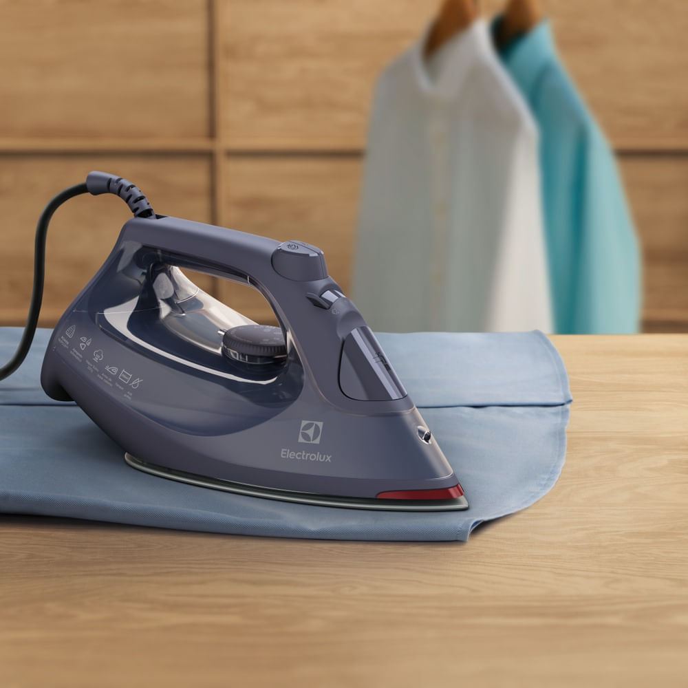 Encontraproduto.com.br - Ferro de Passar a Vapor e a Seco Electrolux Experience com PowerVapour e Desligamento Automático (ESI70)