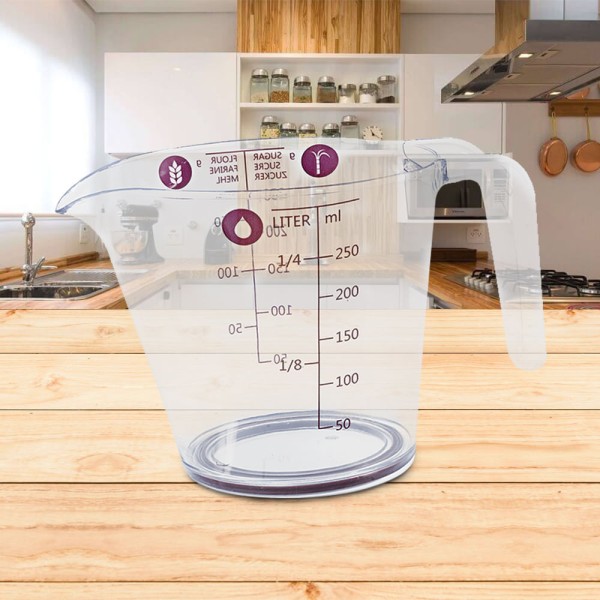 Encontraproduto.com.br - Prática E Funcional, A Jara Medidora Da Linha Glacê Vai Trazer Mais Precisão Para As Suas Receitas. Fabricada Em Ps Transparente, A Jara Tem 250ml De Capacidade, Medindo 15,5 X 8,7 X 8 Cm.