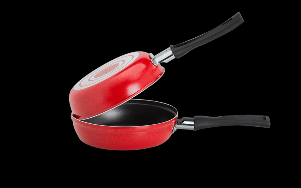 Omeleteira Antiaderente pro-flon 18 cm 0,7 L linha Garlic Brinox