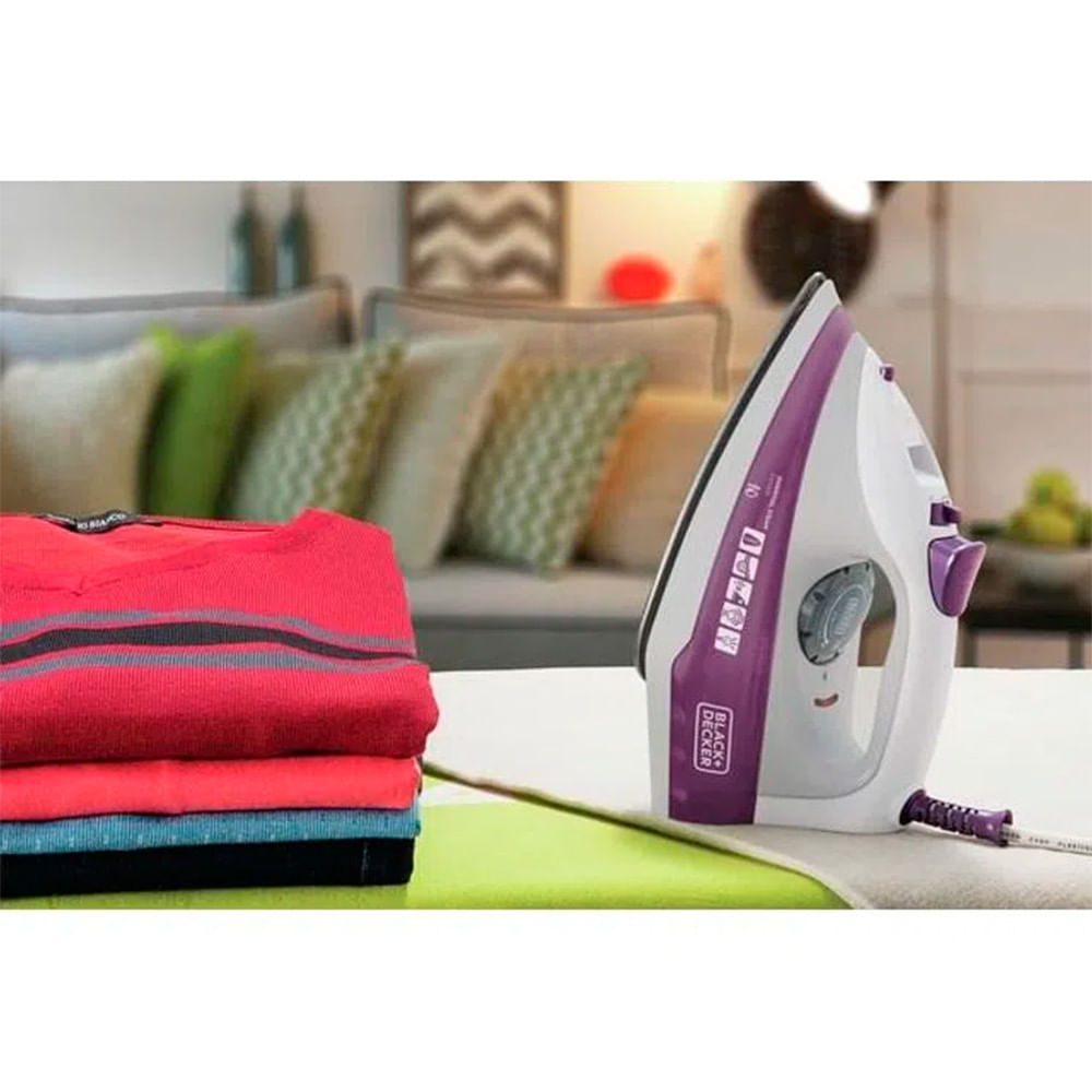 Encontraproduto.com.br - FERRO DE PASSAR A VAPOR E SECO BLACK & DECKER FX1000 ROXO 220V
