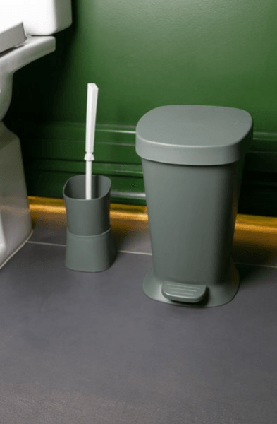 Encontraproduto.com.br - Lixeira com Pedal 5 L Flora Plástico Cor Verde Amazon Linha Flora Coza