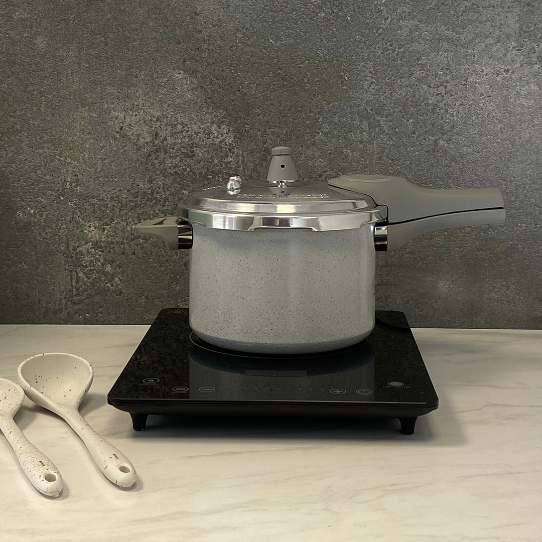 Encontraproduto.com.br - Panela de Pressão Brinox 4,2 L Antiaderente Ceramic Life Marble Blend com Indução Cinza Claro