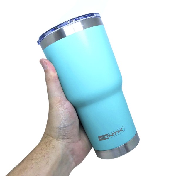 Encontraproduto.com.br - Copo térmico NTK Siluet com capacidade de 850ml