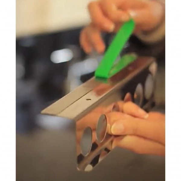 Encontraproduto.com.br - Porta Condimentos Plástico Com Suporte De Parede Cozinha Com 6 Tubetes Para Temperos Forma