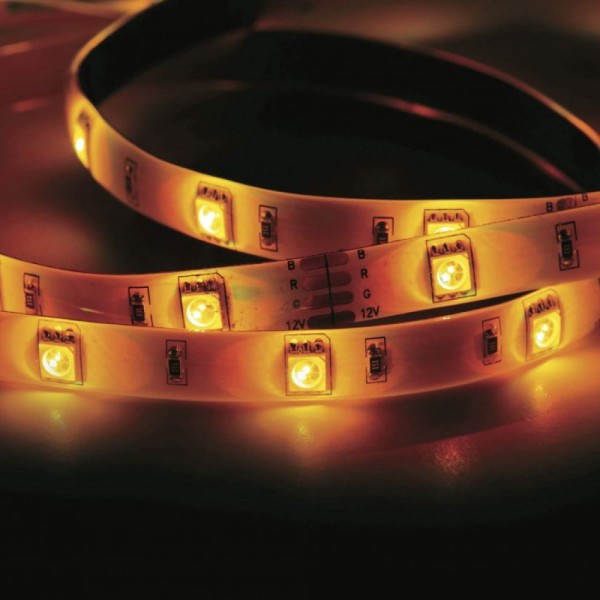 Encontraproduto.com.br - Fita Led 2,5W 30 LEDs/Metro 5M 12V com Fonte IP20 Amarelo Taschibra Bivolt