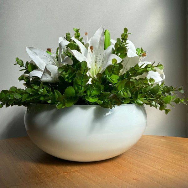 Encontraproduto.com.br - Arranjo Grande Centro De Mesa Lírio Branco Artificial Vaso Branco