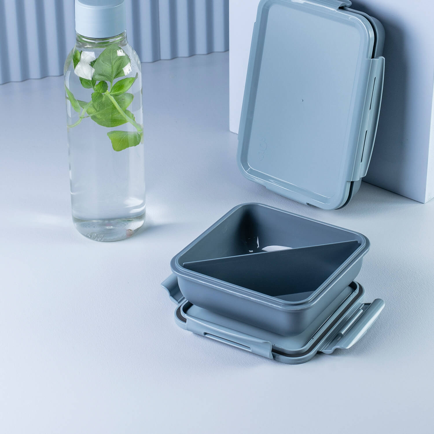 Encontraproduto.com.br - Pote Hermético Marmita com Tampa Azul Glacial Fechado Quadrado Martiplast