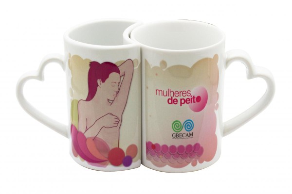 Caneca ´´Casal´´ em cerâmica branca