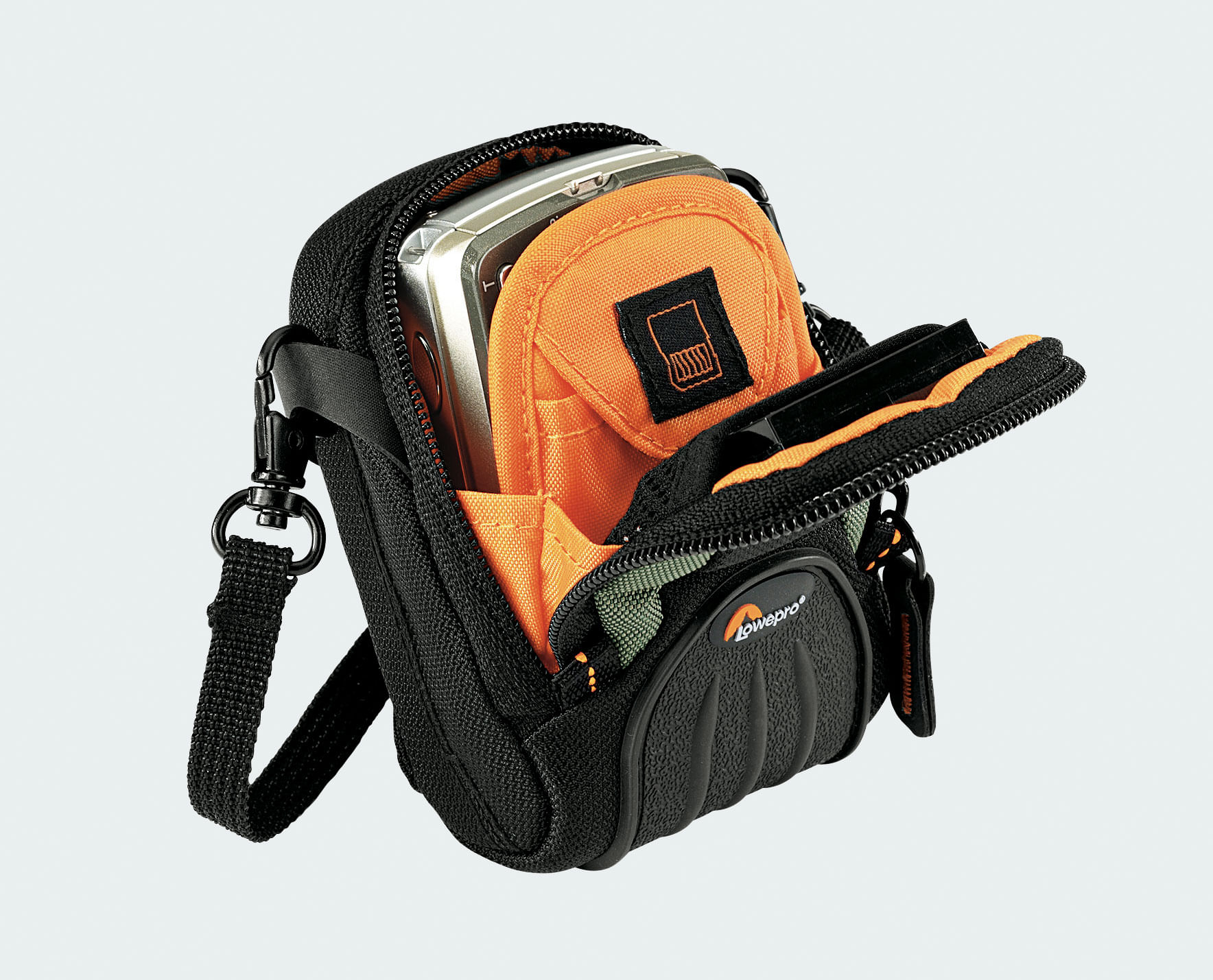Encontraproduto.com.br - Estojo para câmera digital compacta e acessórios com capa de chuva - Apex 10 AW