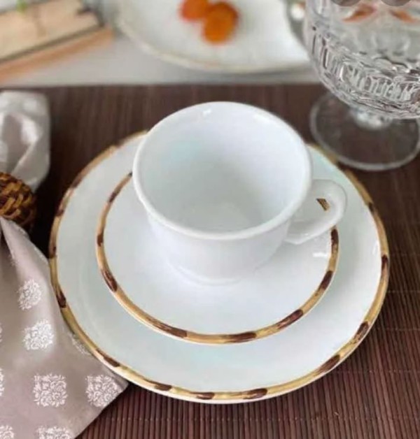 Encontraproduto.com.br - Jogo de 6 Xicaras para Café com Pires em Bambu Branco 100ml