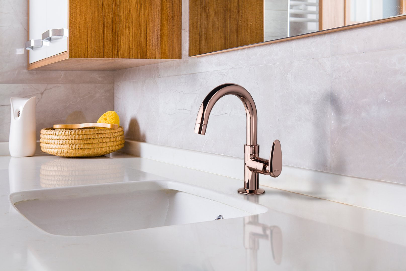 Torneira De Mesa Bica Alta Para Banheiro Allure Decore Rose Gold Viqua
