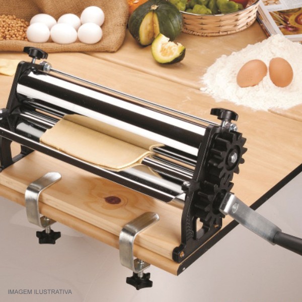 Encontraproduto.com.br - Cilindro de Massas Cromado Sova Master Anodilar 28 cm