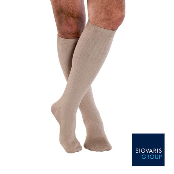 Encontraproduto.com.br - Meia Sigvaris 190B 15-20 Pant G Caqui