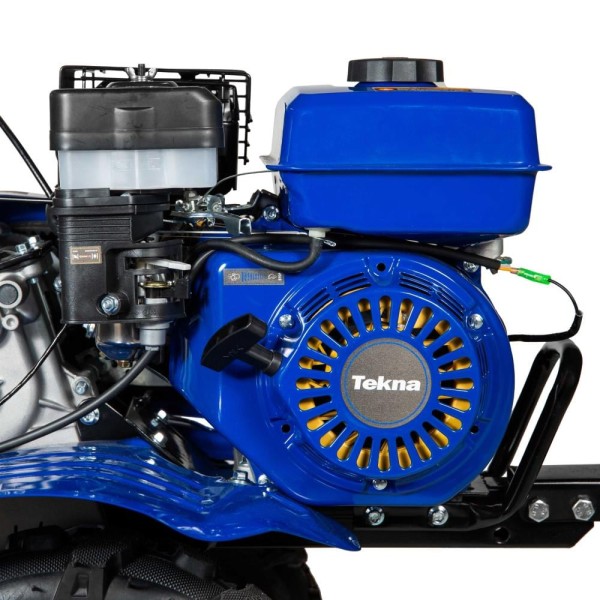 Encontraproduto.com.br - Motocultivador a Gasolina TK90R Tekna 7HP 212CC Com 24 Lâminas Guidão Rotacional e Enxadas Modulares