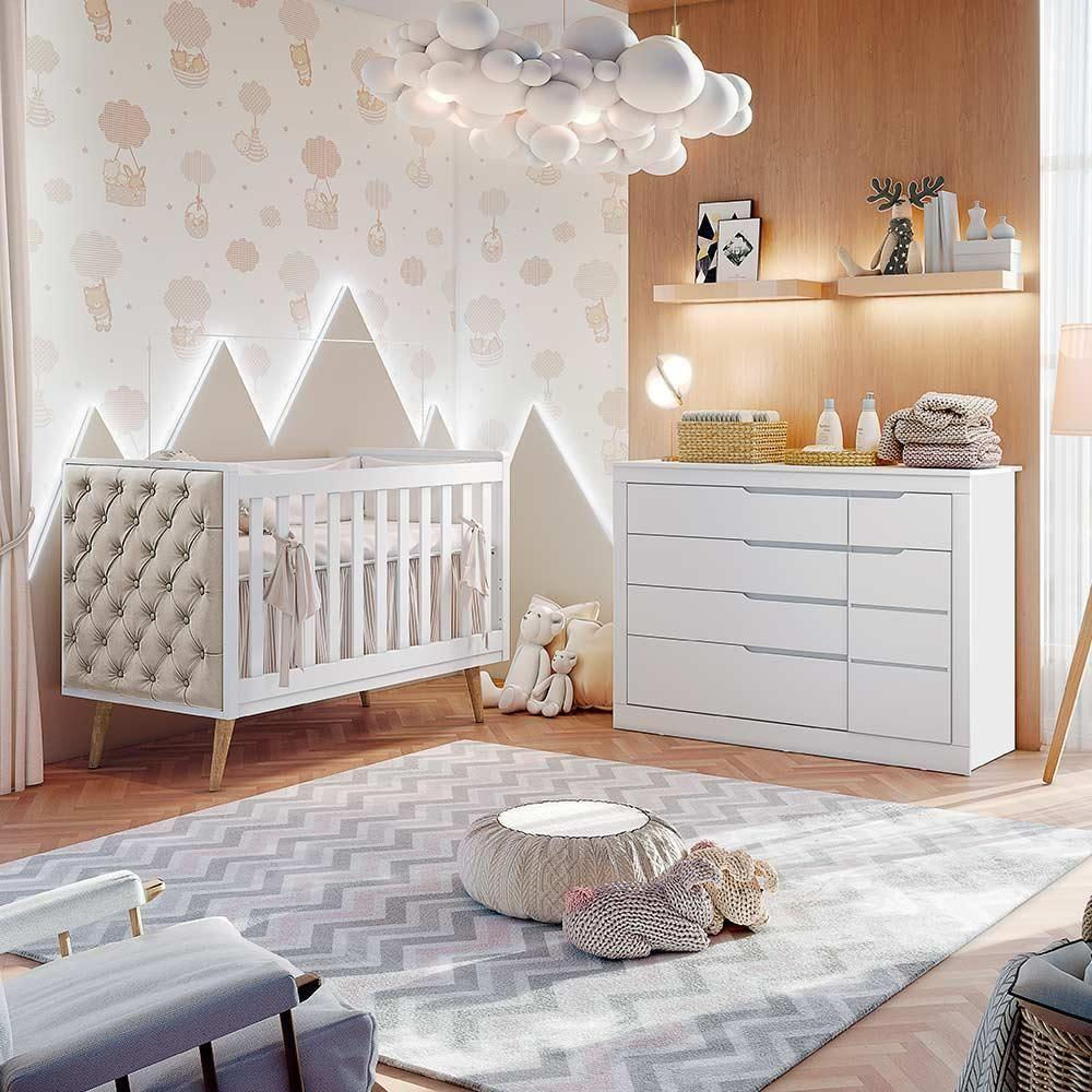 Quarto de Bebê Retrô Cômoda Cléo 5 Gavetas com Porta Berço 3 em 1 Lorena com Capitonê Branco Fosco Carolina Baby