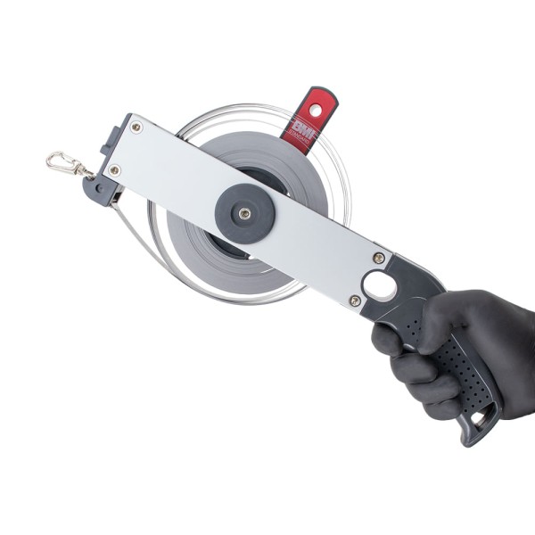 Encontraproduto.com.br - Trena de Profundidade 30 Metros com Prumo N.10 de latão graduado Fita Inox 13mm Corpo em alumínio Fabricada na Alemanha BMI 173N40030L