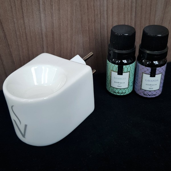Encontraproduto.com.br - Kit Presente Aromatizador Elétrico De Ambiente E Essências