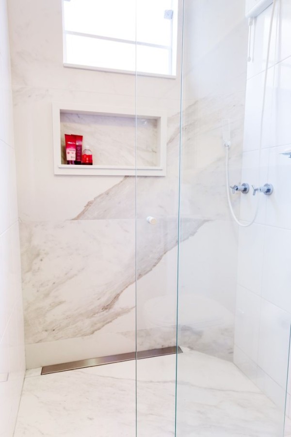 Encontraproduto.com.br - Ralo Linear Elleve Smart Seco 260 60cm com Tampa Inox
