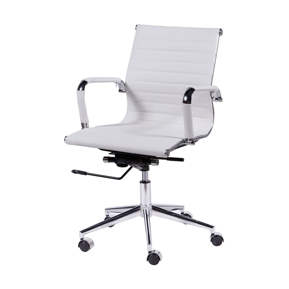 Cadeira Office Eames Esteirinha Baixa com Rodizio Branca