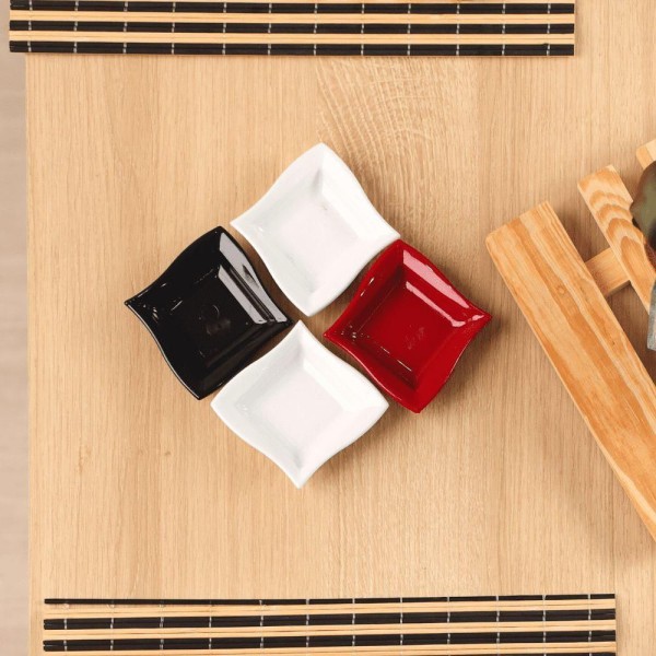 Encontraproduto.com.br - Molheira Shoyu Quadrada 60ml Preta Em Polipropileno Linha Tropical Vem
