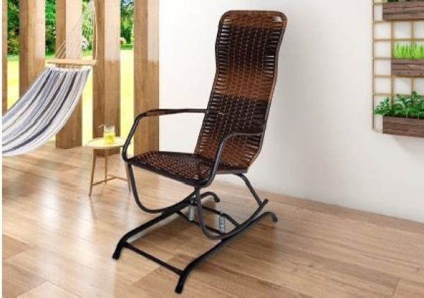 Cadeira de balanço artesanal com mola 108x58cm fama moveis caramelo /ref.10096
