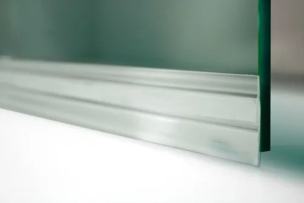 Encontraproduto.com.br - Veda porta adesivo slim transparente 80cm comfort door /ref:30.