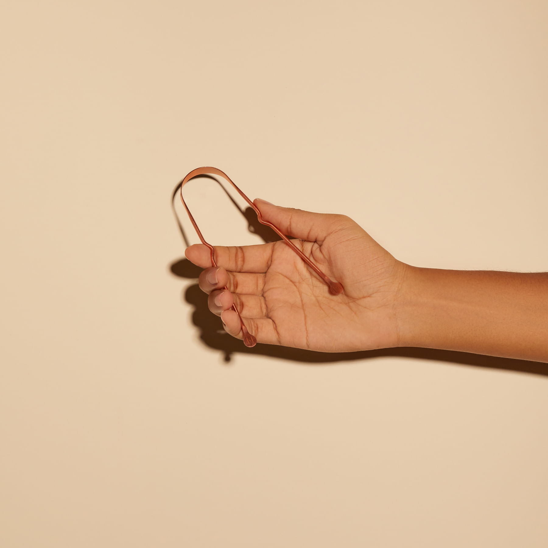 Encontraproduto.com.br - Raspador de Língua Holistix - 100% cobre
