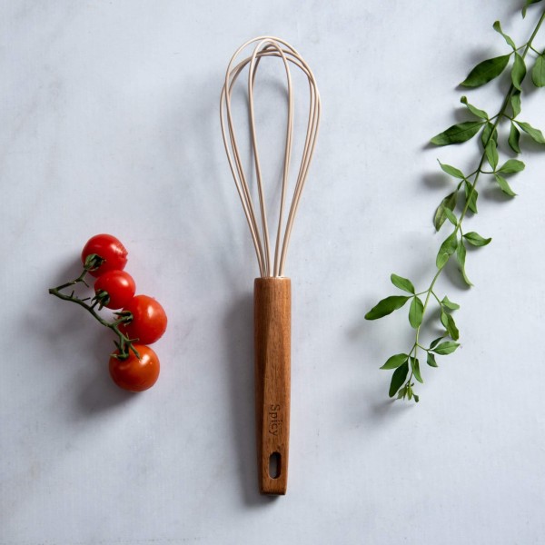 Encontraproduto.com.br - Colher Batedora de Silicone com Cabo de Madeira Spicy Bege