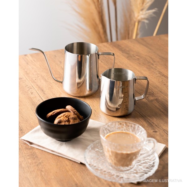 Encontraproduto.com.br - Leiteira em Aço Inox com Bico de Pato 600ml