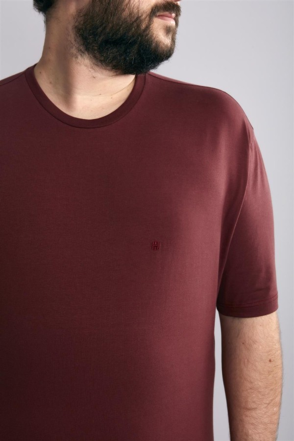 Encontraproduto.com.br - Camiseta Manga Curta Comfort Malha Básica - Marrom Avermelhado