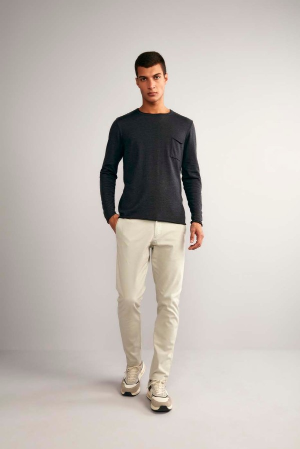 Encontraproduto.com.br - Tricot Gola Careca - Preto