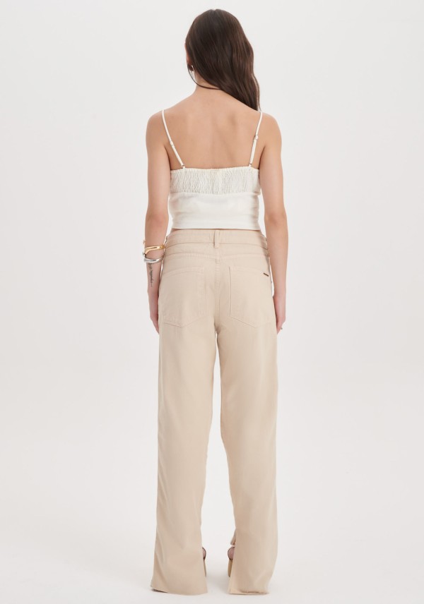 Encontraproduto.com.br - Calça Reta Sarja com Tachas
