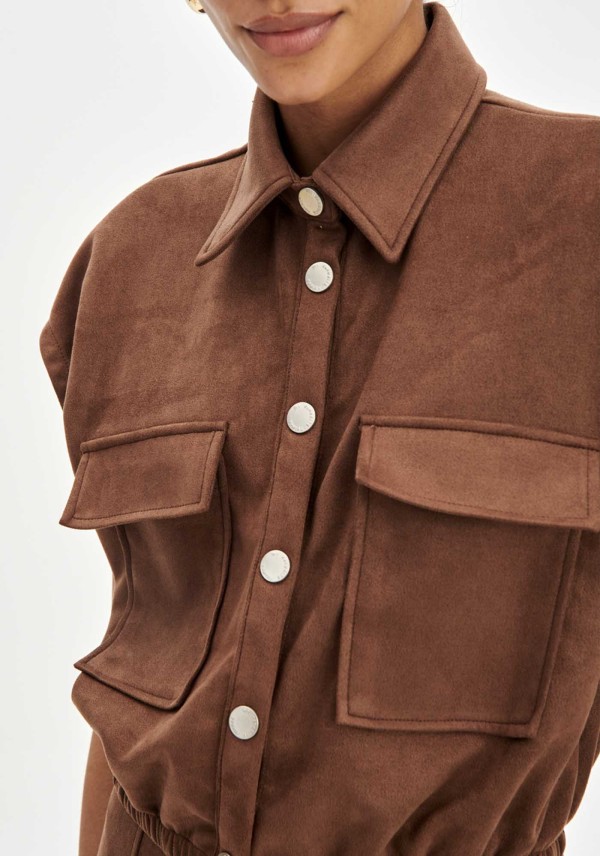 Encontraproduto.com.br - Camisa Curta com Bolsos Suede