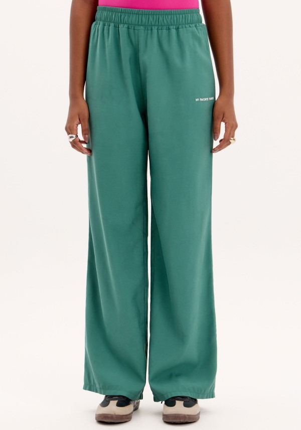 Encontraproduto.com.br - Calça Reta com Bordado