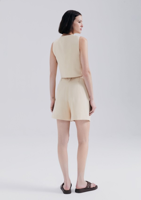 Encontraproduto.com.br - Shorts Feminino Cintura Alta Em Alfaiataria - Creme