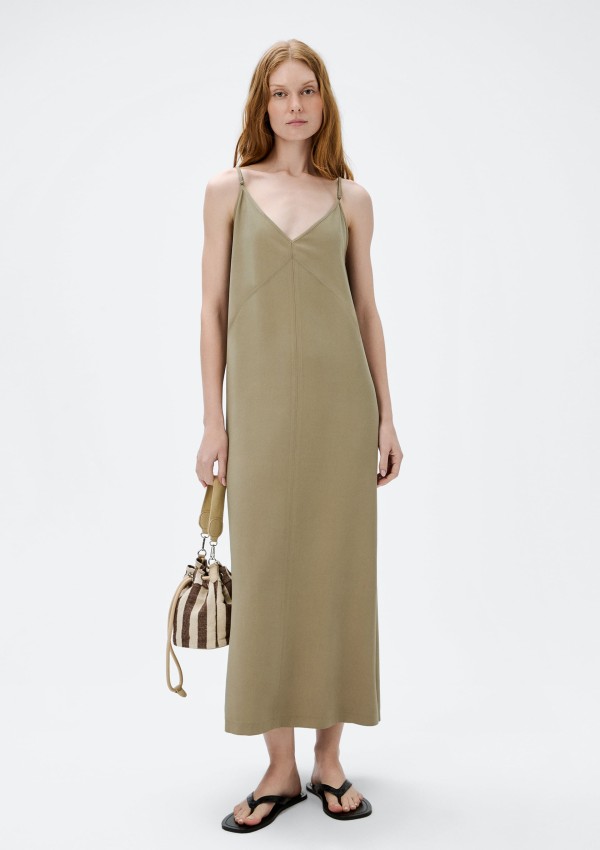 Vestido Midi Em Peach Touch Com Fenda - Bege