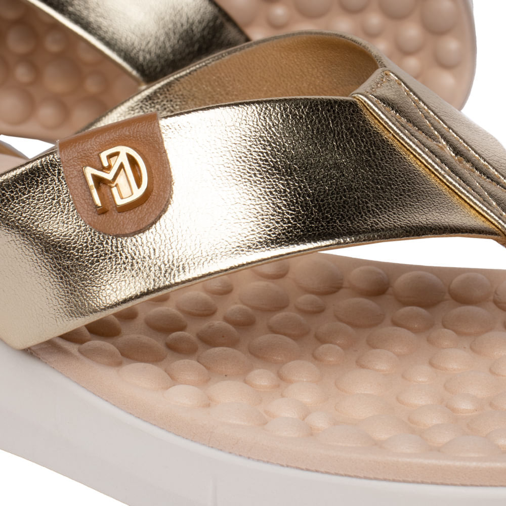 Encontraproduto.com.br - Chinelo Feminino Modare com Tira Larga Metalizada Dourado