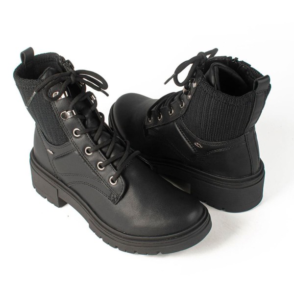 Encontraproduto.com.br - Coturno Feminino Dakota com Recorte em Tecido Preto