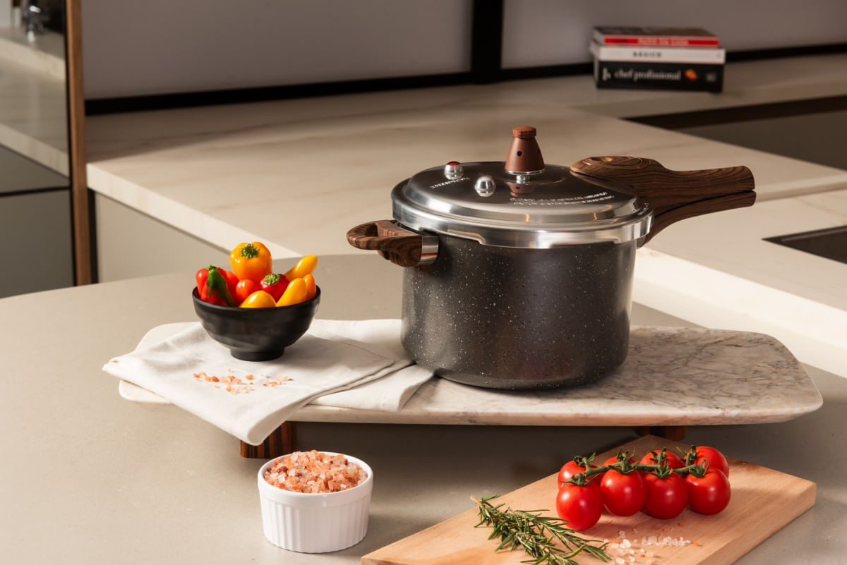 Encontraproduto.com.br - Panela de pressão Brinox Ceramic Life Pressure fundo de Indução 4,2 litros granito