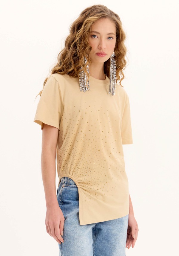 Encontraproduto.com.br - T-Shirt Alongada Manga Curta com Aplicações