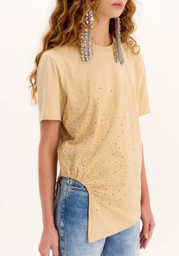 Encontraproduto.com.br - T-Shirt Alongada Manga Curta com Aplicações
