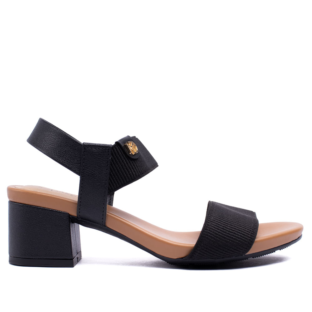Encontraproduto.com.br - Sandália Feminina Modare com Elástico Salto Bloco Preto