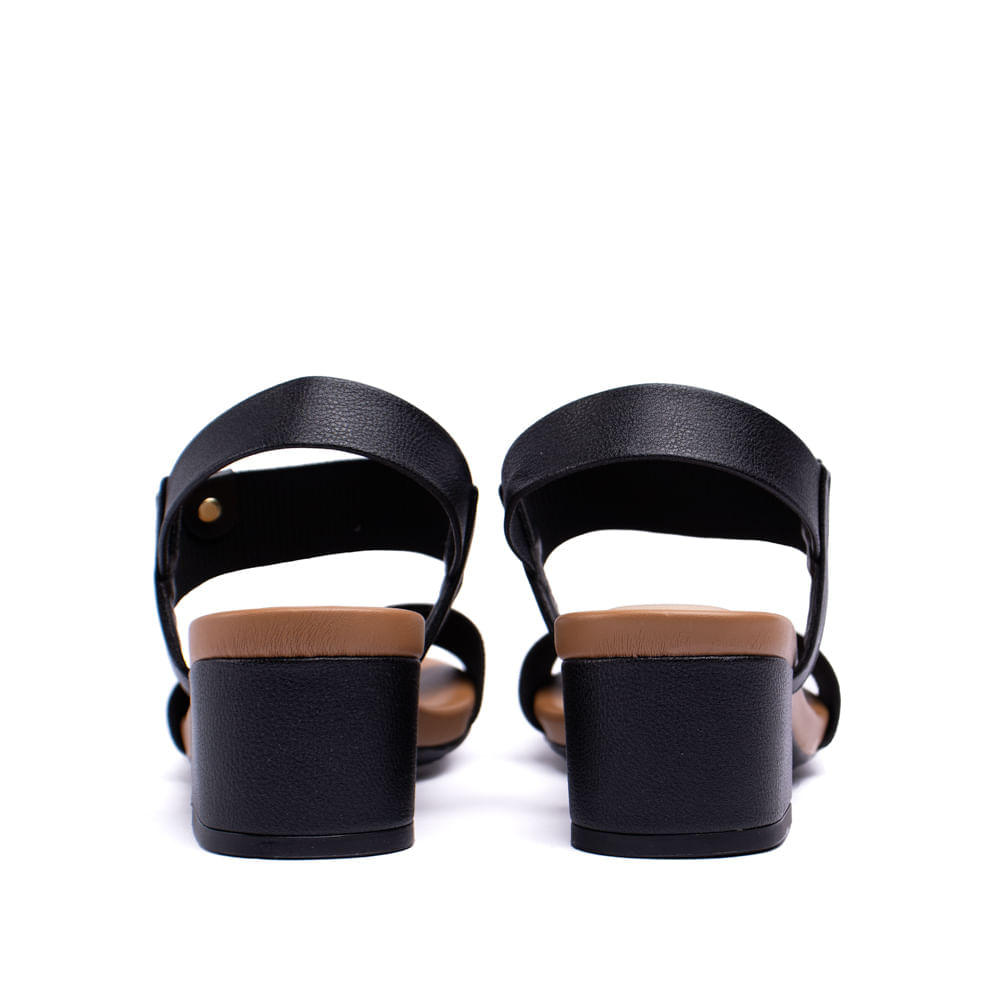 Encontraproduto.com.br - Sandália Feminina Modare com Elástico Salto Bloco Preto