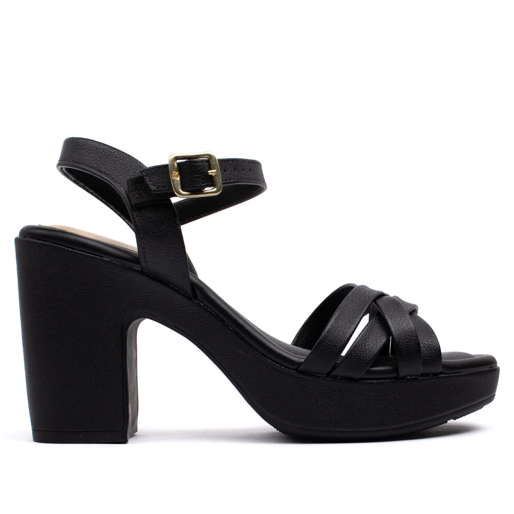 Encontraproduto.com.br - Sandália Feminina Modare Meia Pata com Tiras Cruzadas Preto