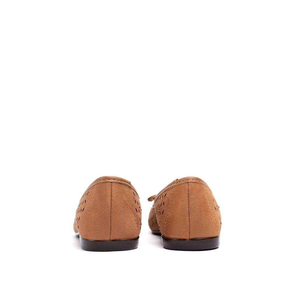 Encontraproduto.com.br - Sapatilha Feminina Moleca Lírios Bico Fino Napa com Pedrarias Caramelo