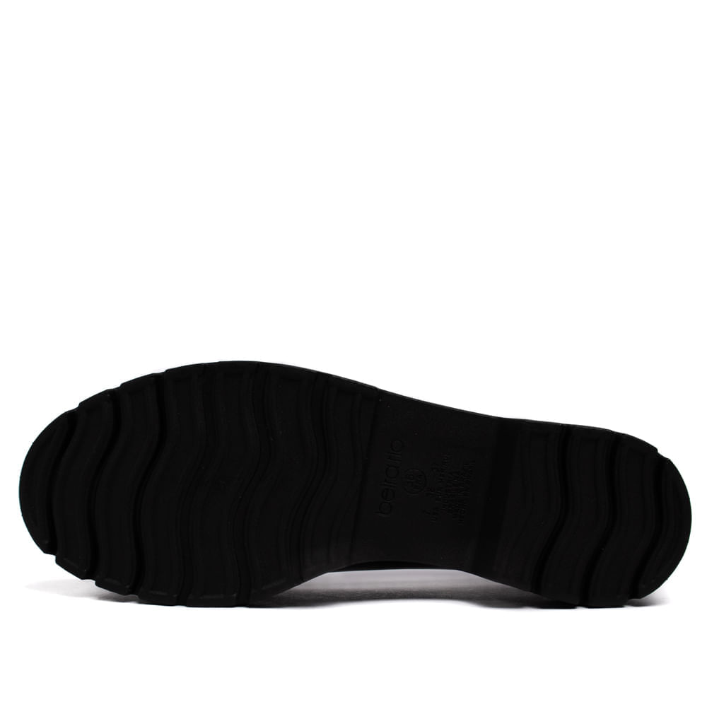 Encontraproduto.com.br - Sapato Mocassim Feminino Beira Rio Napa Turim com Aplicações Metalizadas Preto