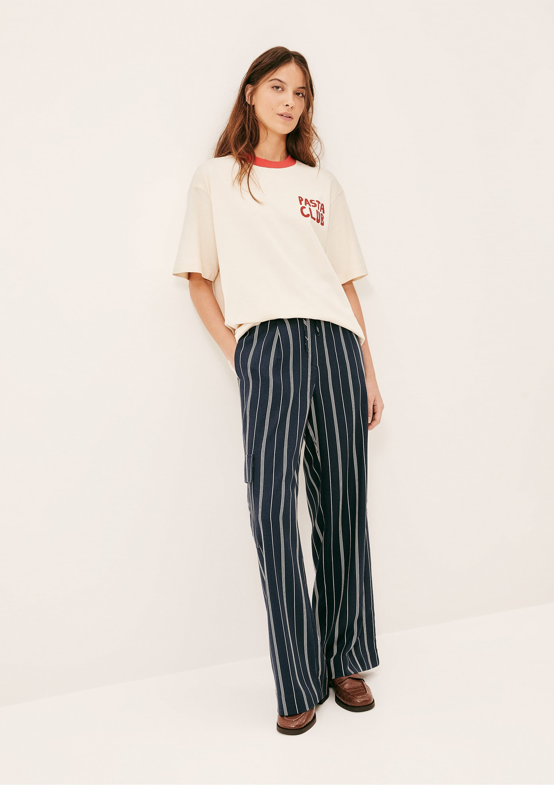 Encontraproduto.com.br - Camiseta Adulto Unissex Com Estampa Mini Me Hering Kids + Renata Vanzetto - Off white