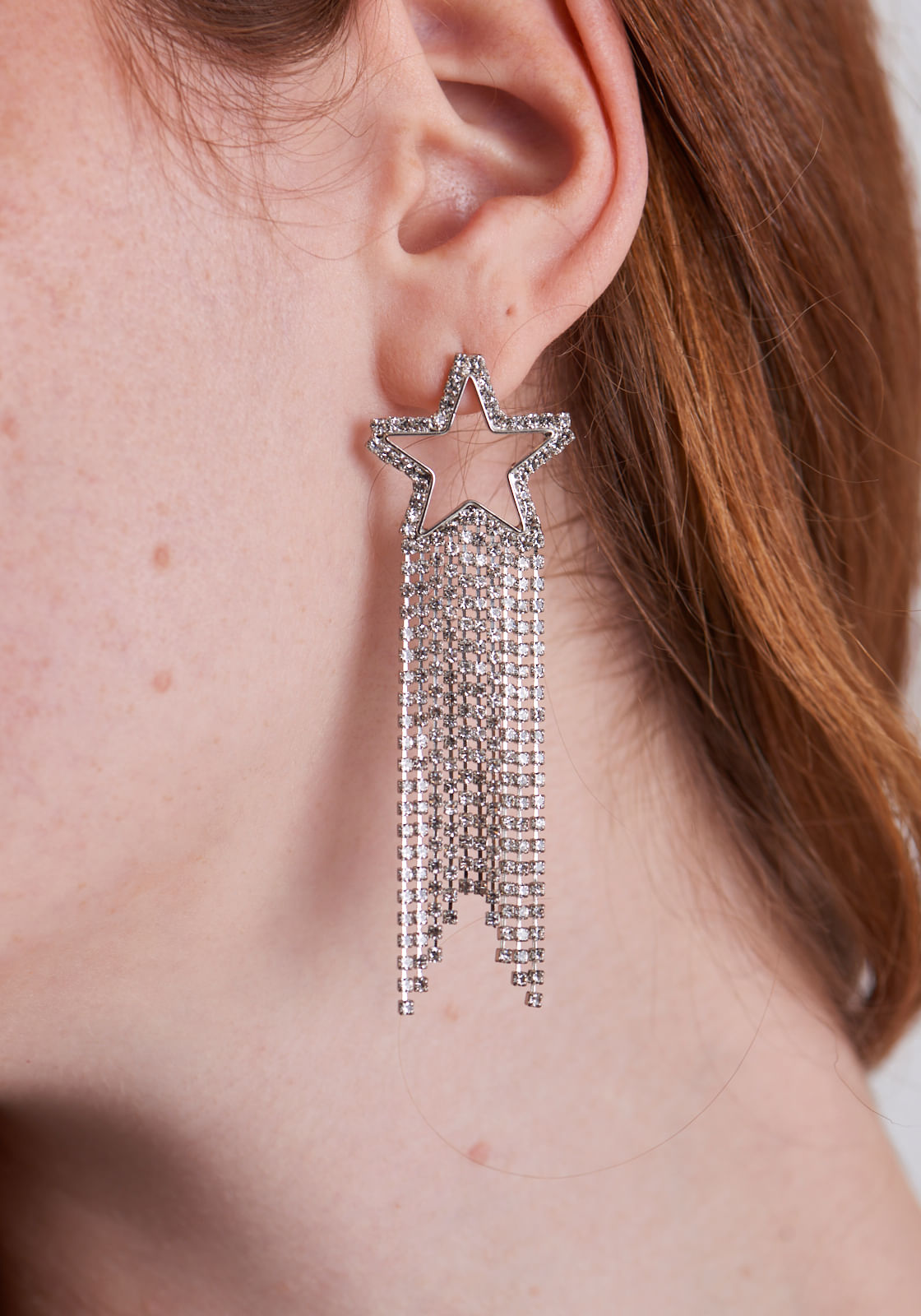 Brinco estrela strass