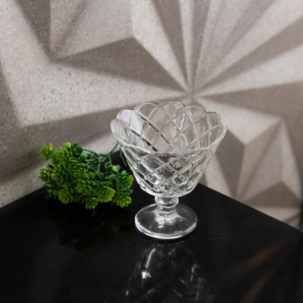 Encontraproduto.com.br - Taça para Sobremesa de Vidro Diamante 150ml - Lyor