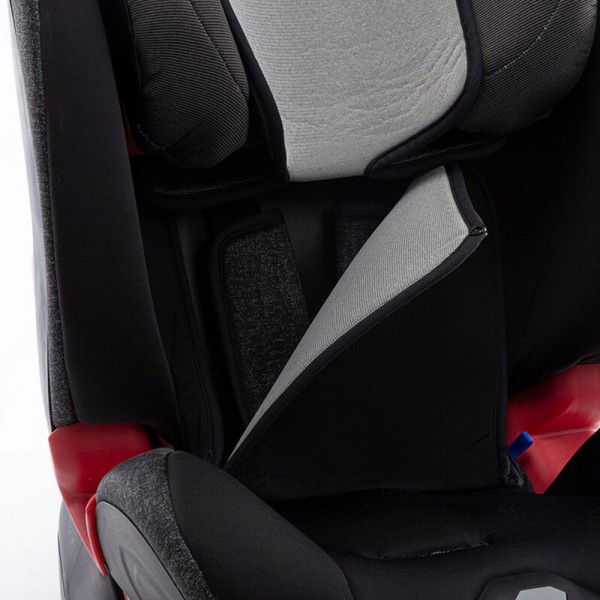 Encontraproduto.com.br - Cadeirinha para carro c/ sistema ISOFIX Jasper Nomad Black 0 a 36kg - Maxi-Cosi